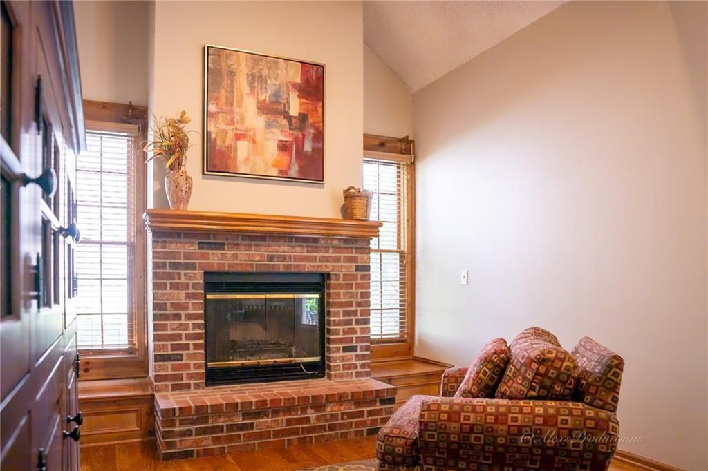 12341 Walmer Street — photo 31