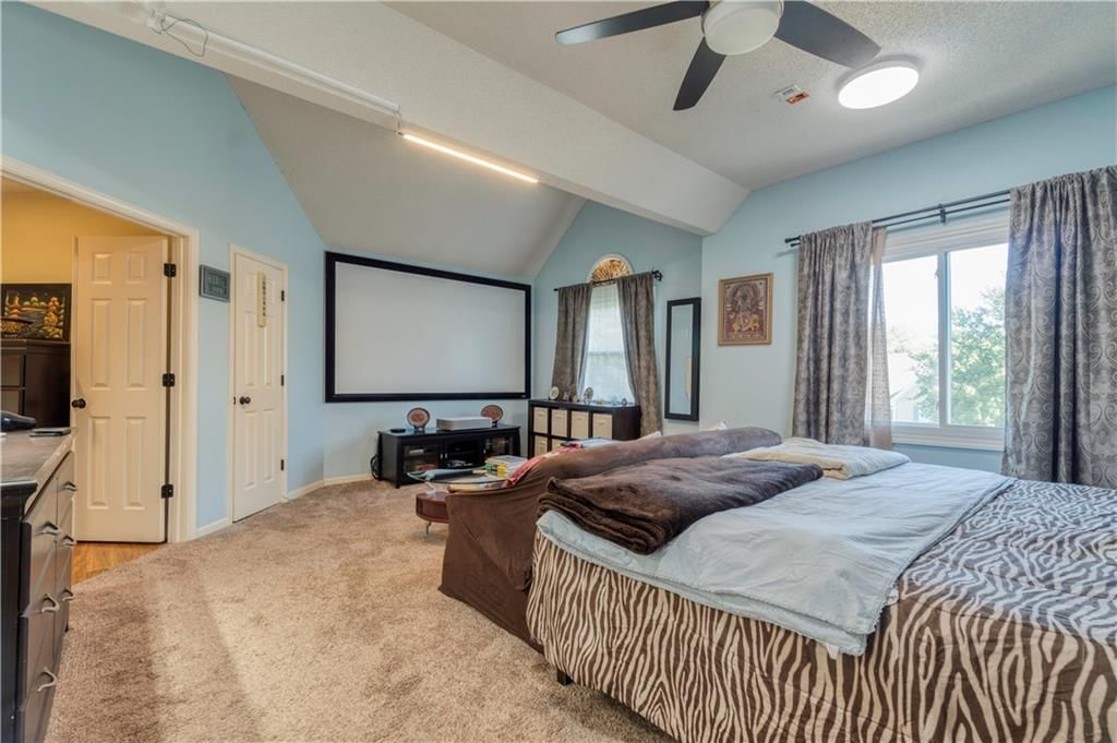 11008 Rene Street — photo 16