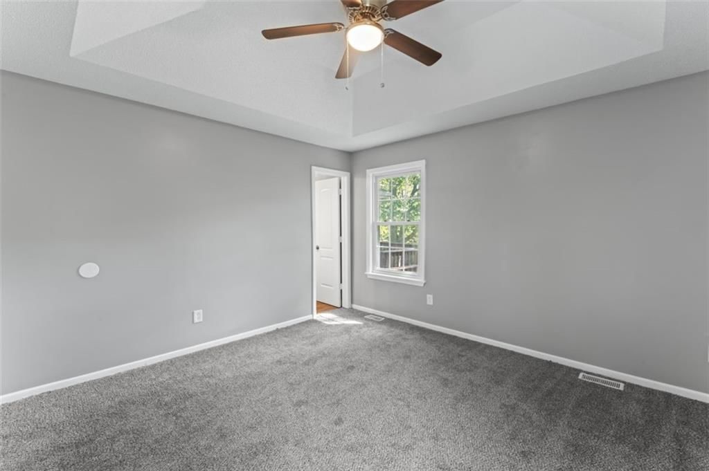 20221 Lamar Avenue — photo 21