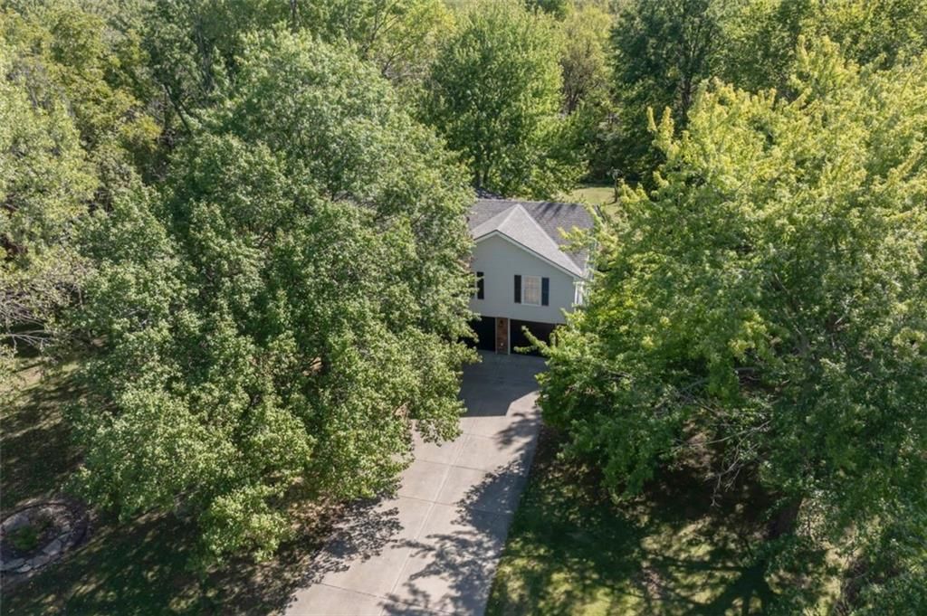 20221 Lamar Avenue — photo 41