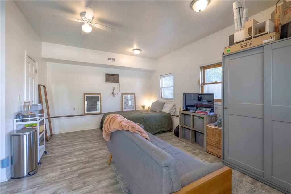 13112 Parker Avenue — photo 31