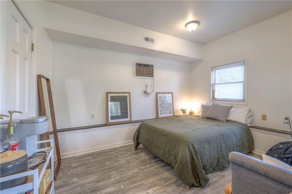 13112 Parker Avenue — photo 32