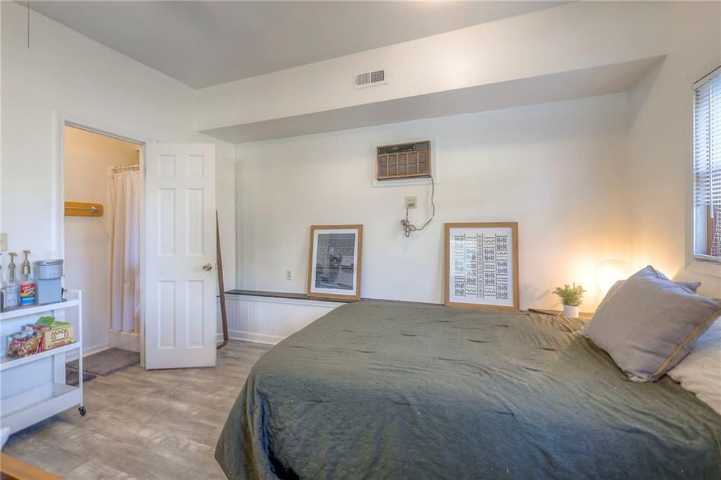 13112 Parker Avenue — photo 33