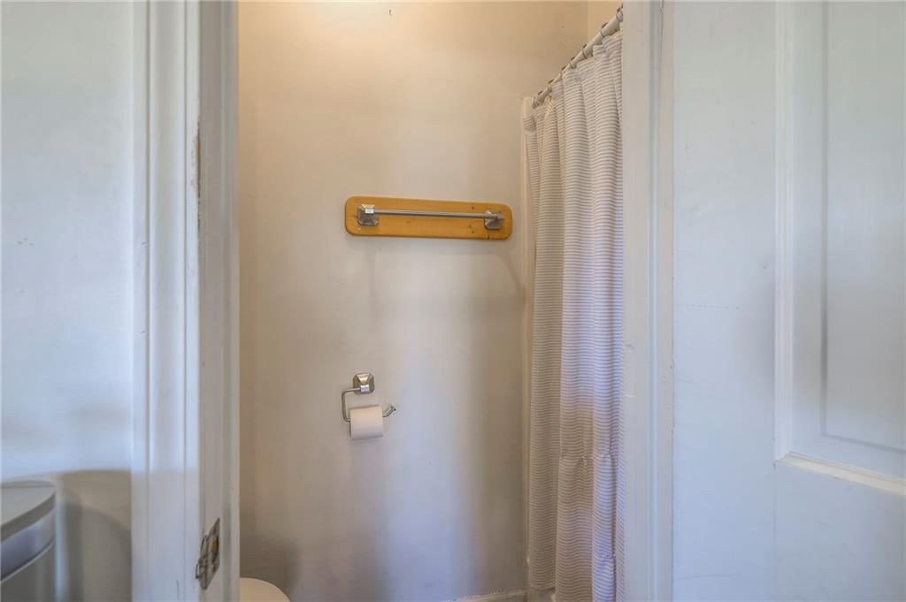 13112 Parker Avenue — photo 34