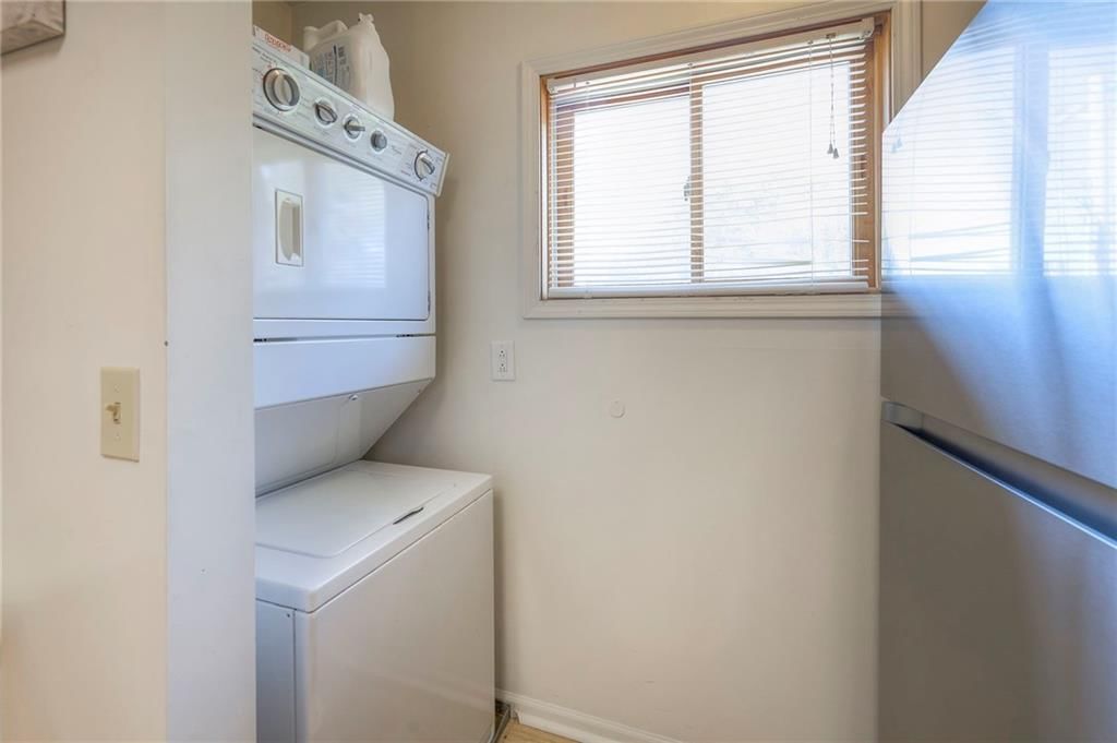13112 Parker Avenue — photo 10