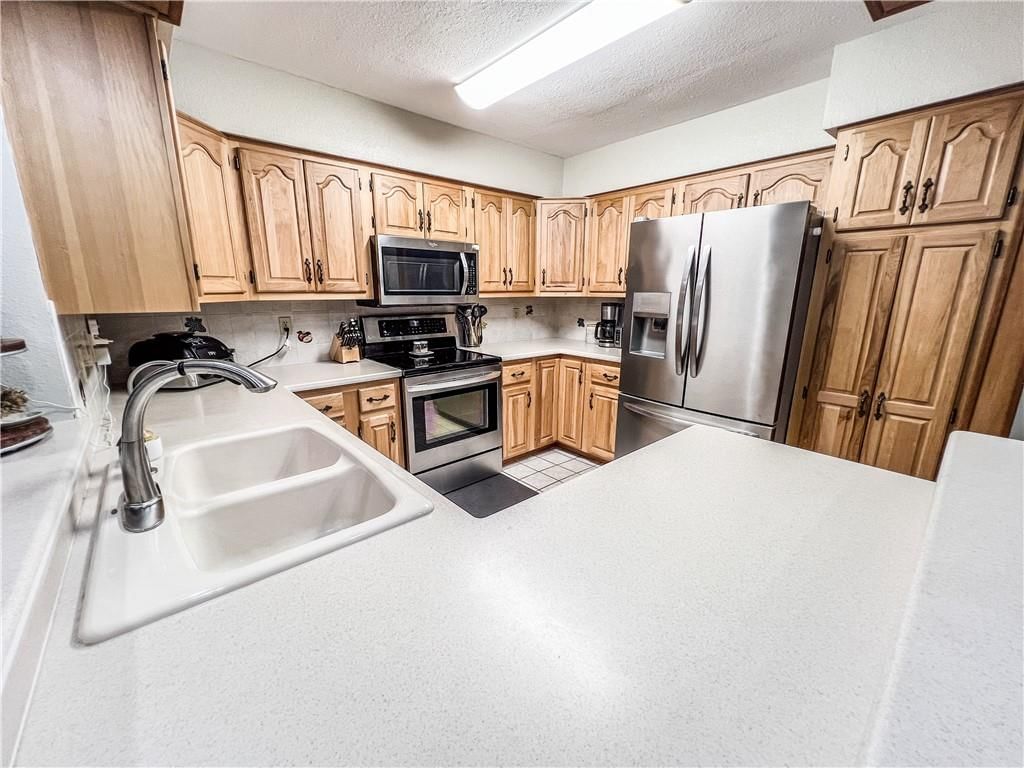 109 George Boulevard — photo 15