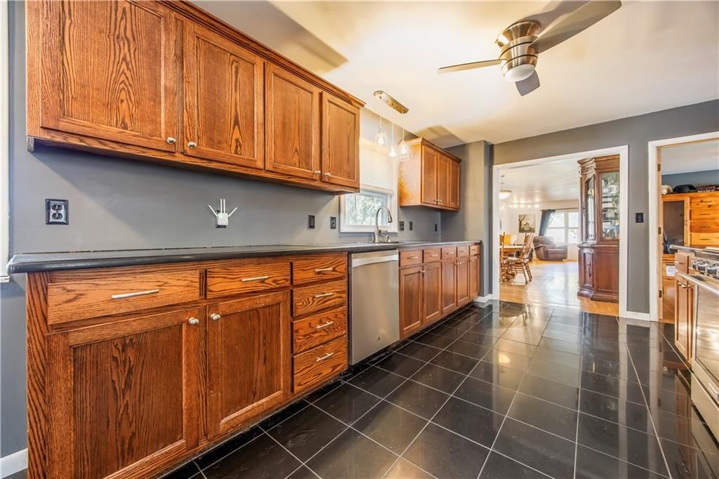 603 E Main Street — photo 13