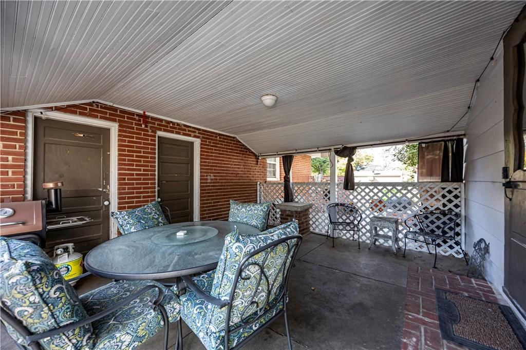 603 E Main Street — photo 30