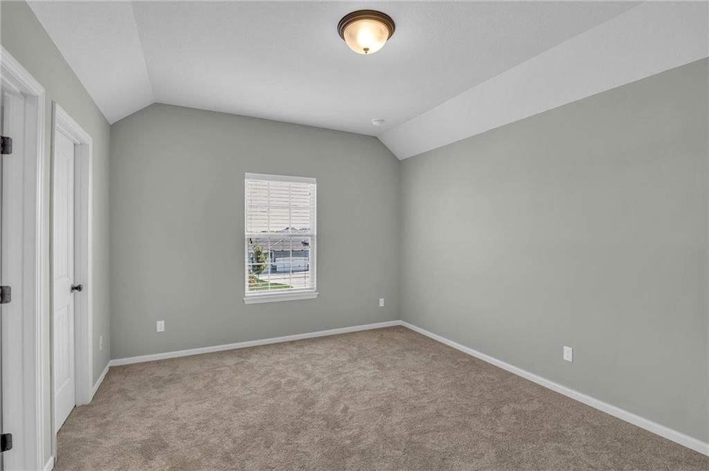 16964 S Heatherwood Street — photo 31