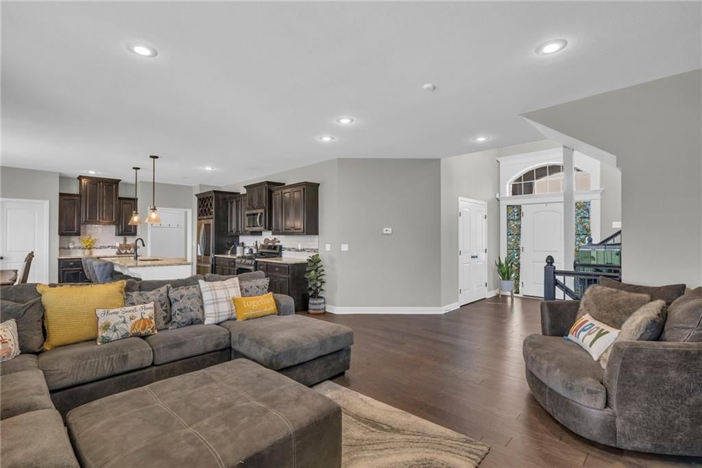 16964 S Heatherwood Street — photo 6