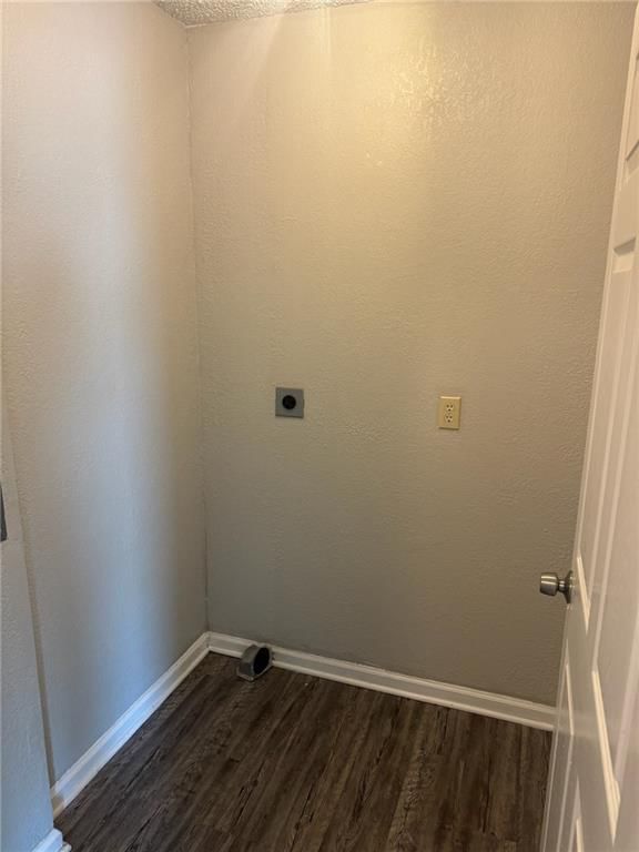 1516 E 37th Street — photo 9