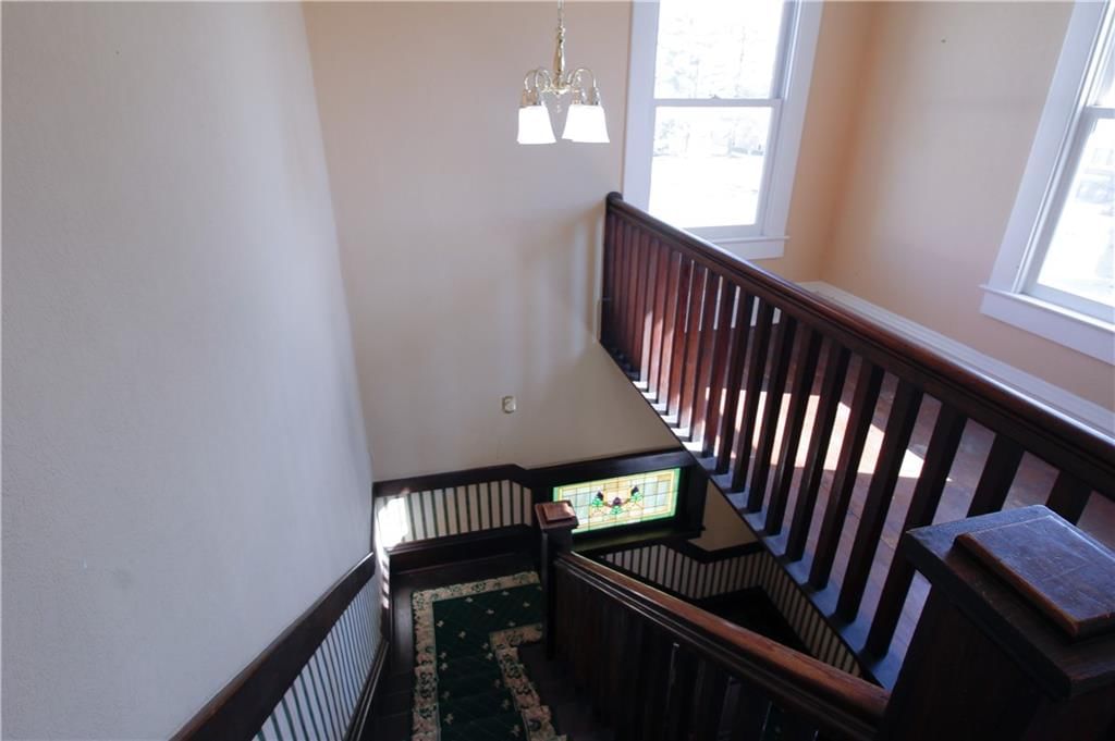 200 W Broadway Street — photo 20