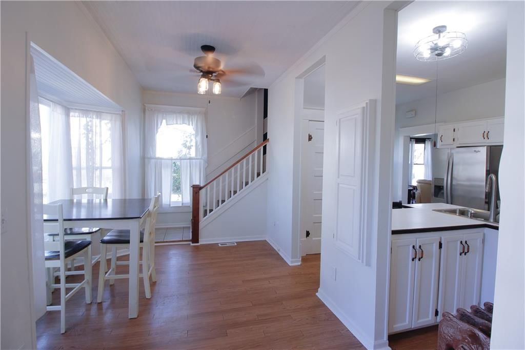 200 W Broadway Street — photo 8