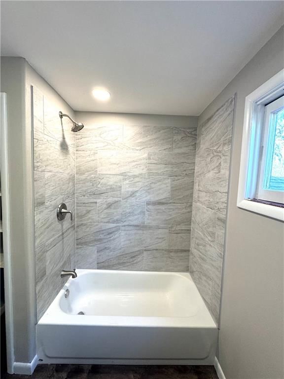 610 S Summit Street — photo 19