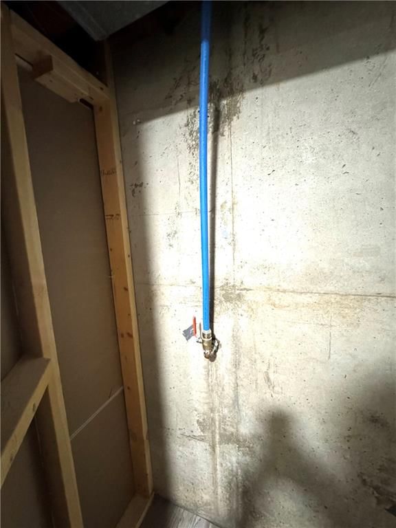 610 S Summit Street — photo 25