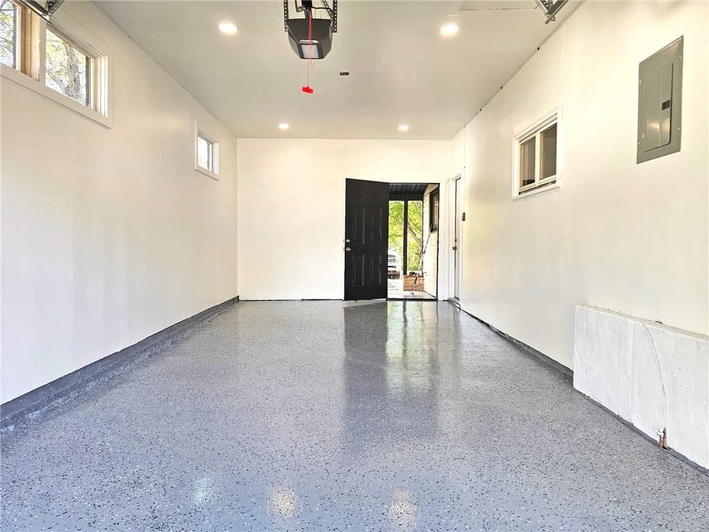 610 S Summit Street — photo 27