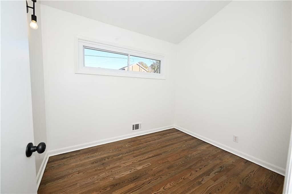 6707 NW 72nd Street — photo 5
