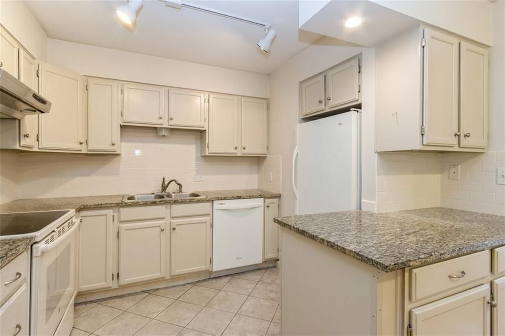 8215 Santa Fe Drive  #3 N/A — photo 6