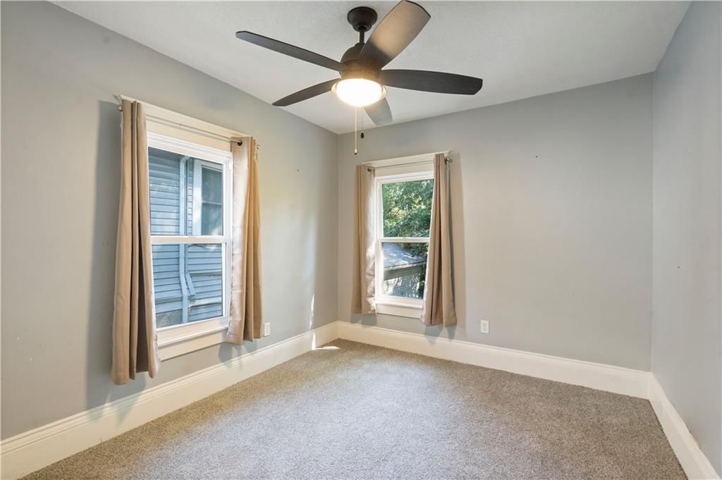 3235 Chestnut Avenue — photo 18