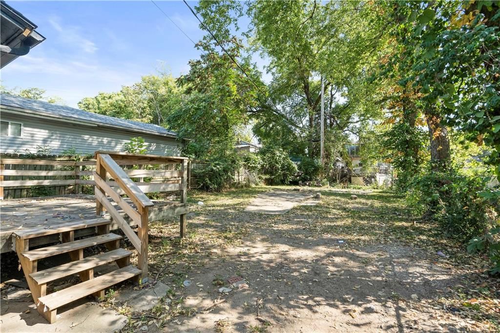 3235 Chestnut Avenue — photo 26