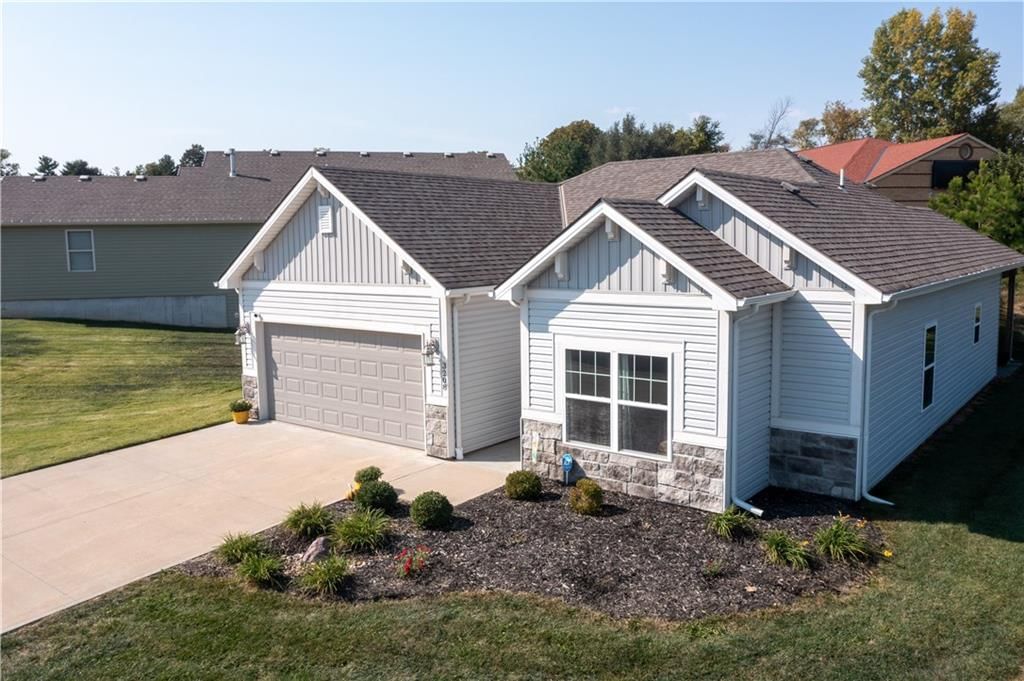 3208 Sheffield Lane — photo 2