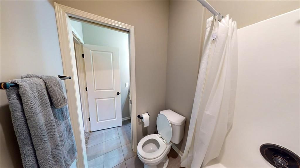 3208 Sheffield Lane — photo 20