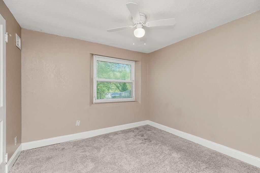 2710 Cedar Crest Drive — photo 13