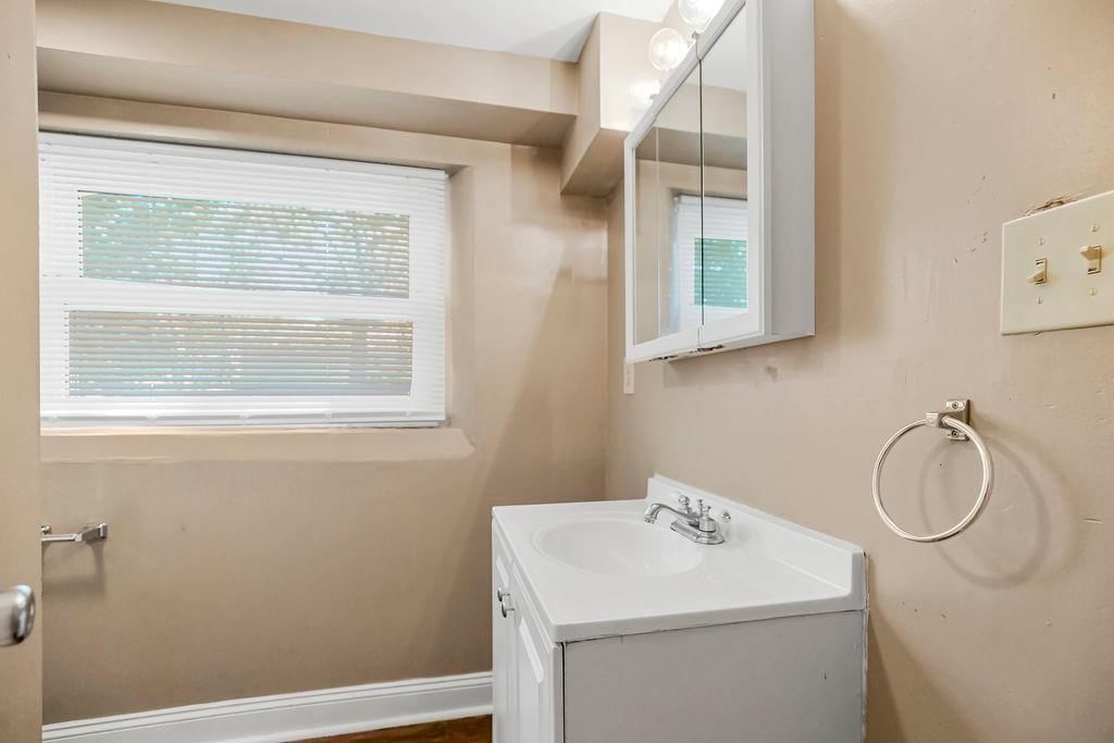 2710 Cedar Crest Drive — photo 15