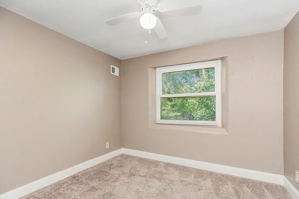 2710 Cedar Crest Drive — photo 20