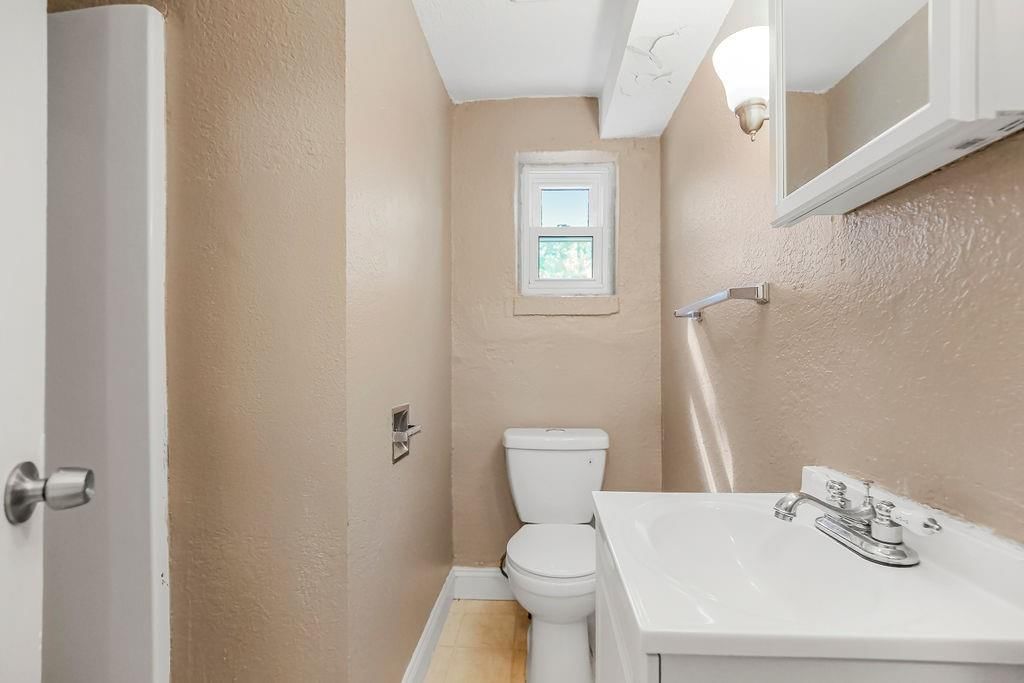 2710 Cedar Crest Drive — photo 23