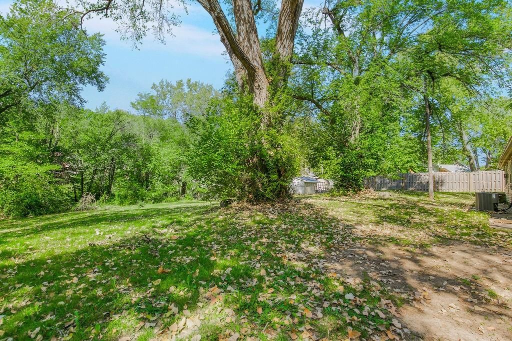 2710 Cedar Crest Drive — photo 26