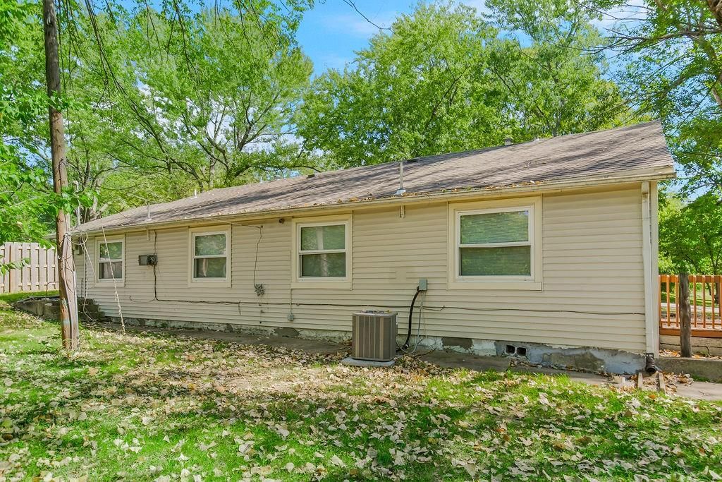 2710 Cedar Crest Drive — photo 27
