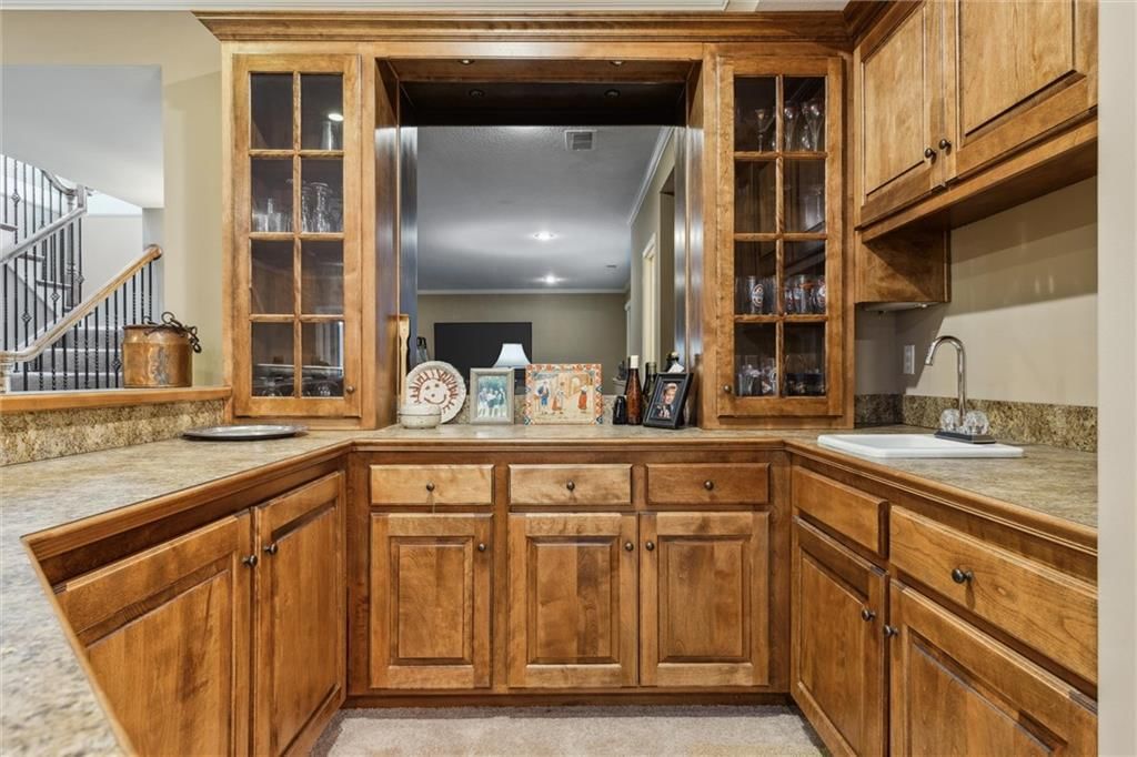 15233 Linden Street — photo 30