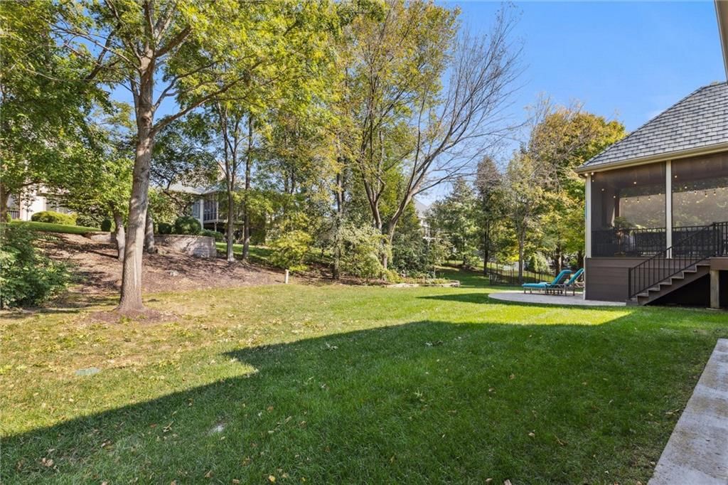 15233 Linden Street — photo 44