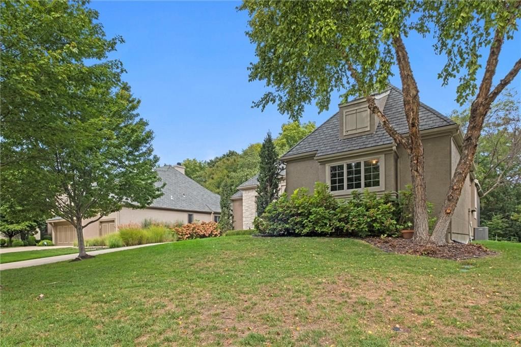 15233 Linden Street — photo 52