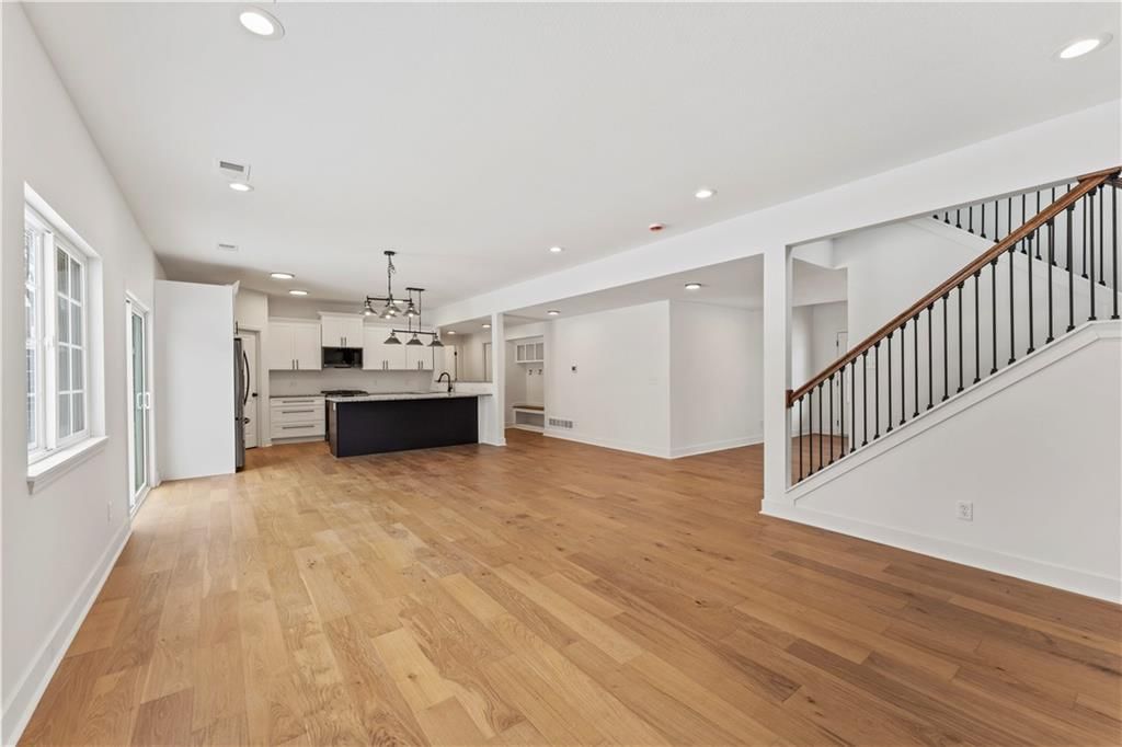 27165 Webster Court — photo 8