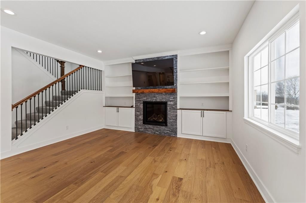 27165 Webster Court — photo 10
