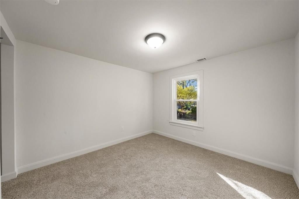 2909 N 60th Street — photo 14