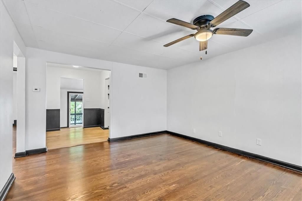 1006 S 56TH Terrace — photo 2