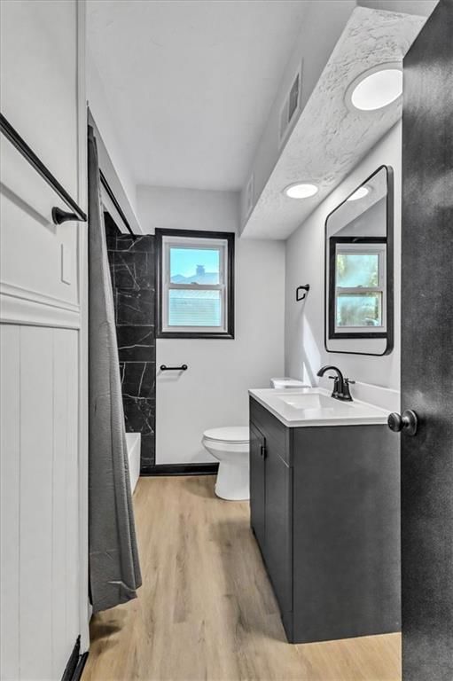 1006 S 56TH Terrace — photo 8