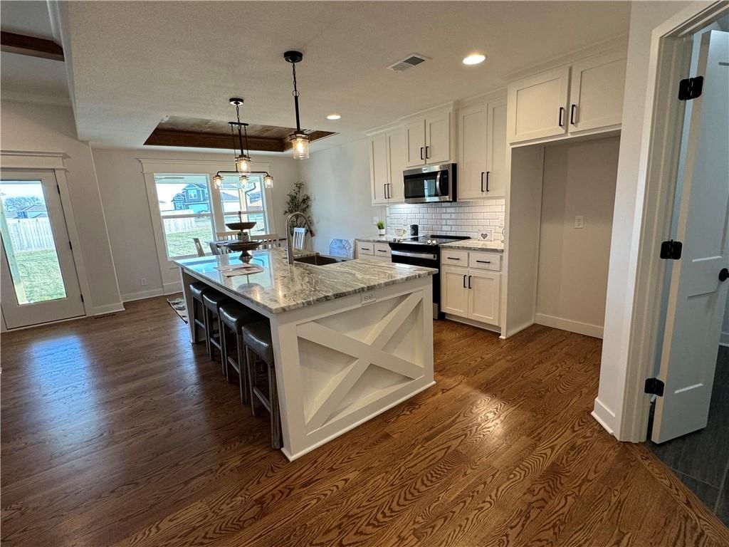 15601 Sheridan Court — photo 17