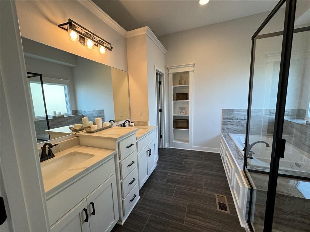 15601 Sheridan Court — photo 25