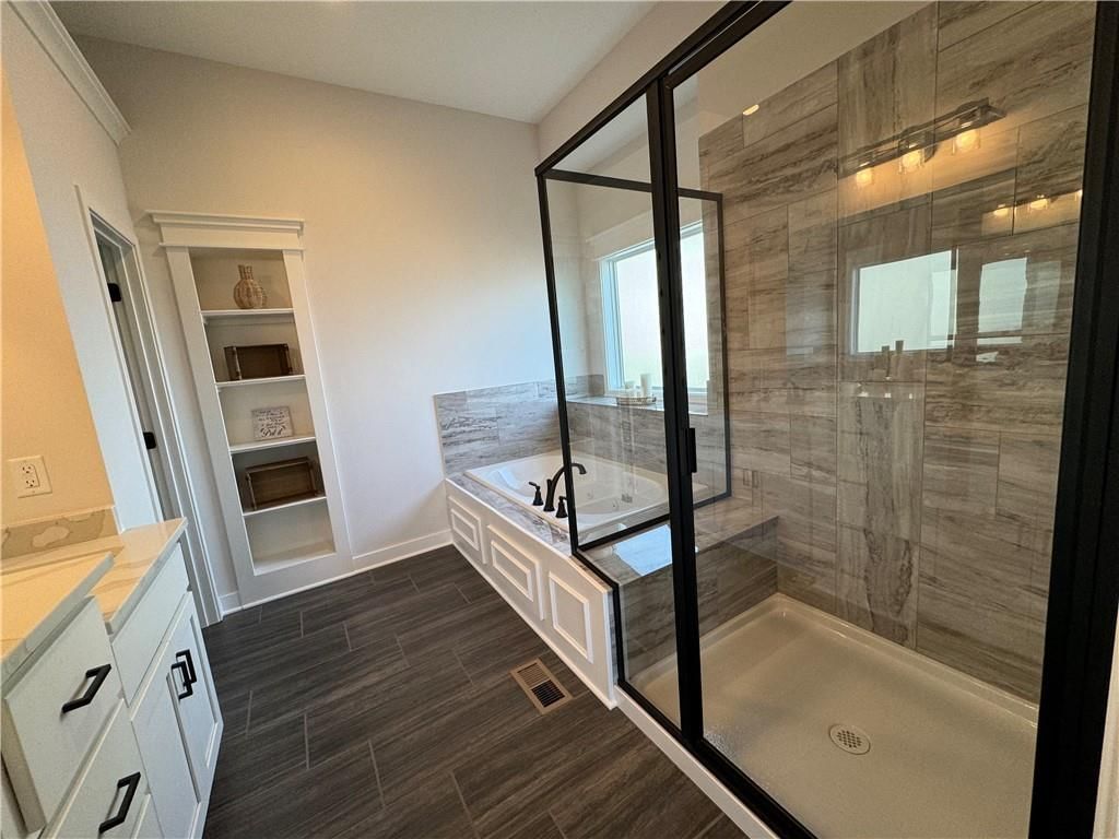 15601 Sheridan Court — photo 27