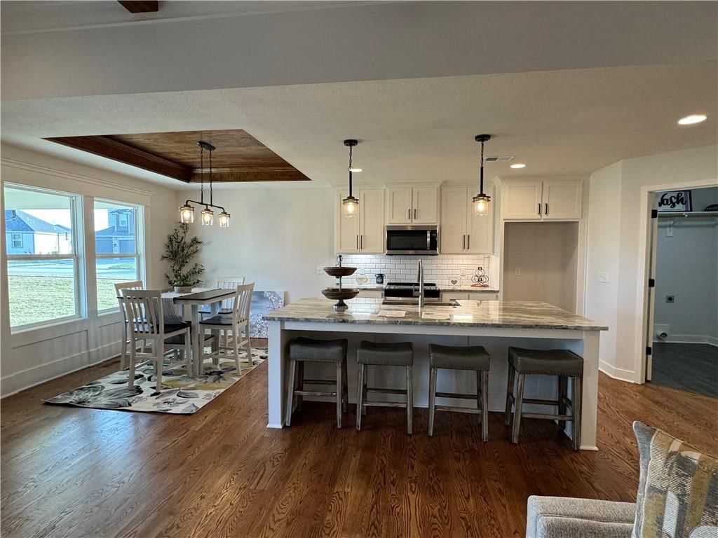 15601 Sheridan Court — photo 9