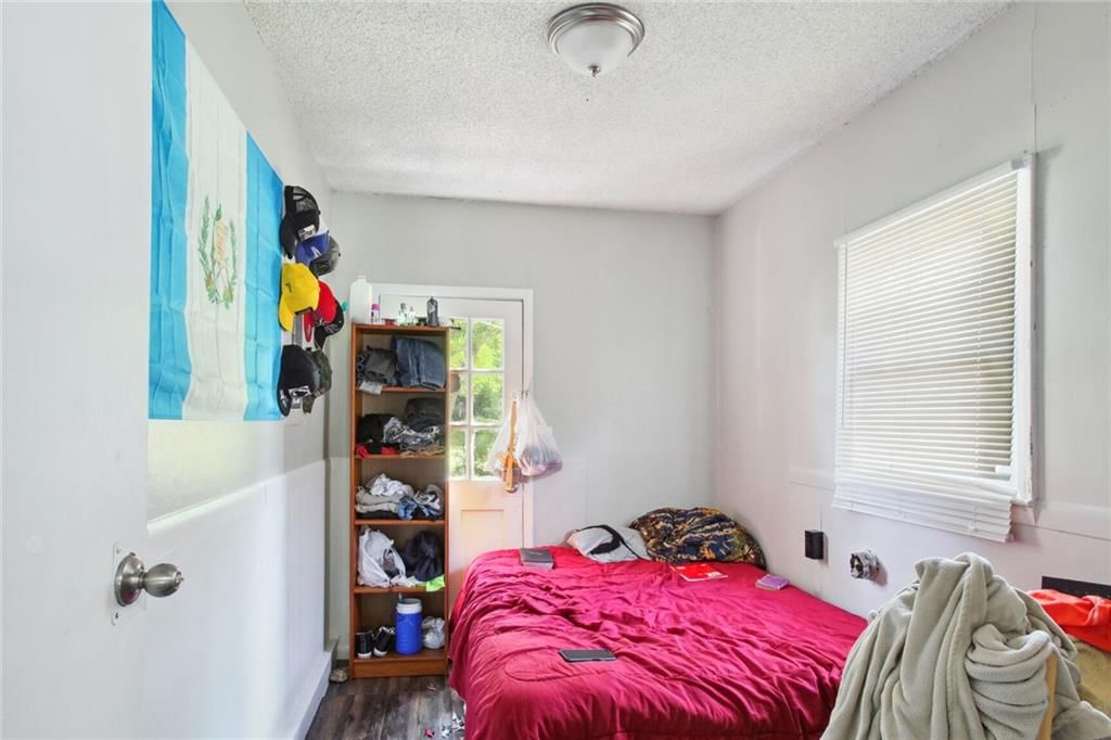 108&110 S Annie Street — photo 6
