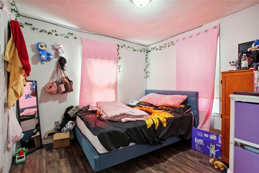 108&110 S Annie Street — photo 7