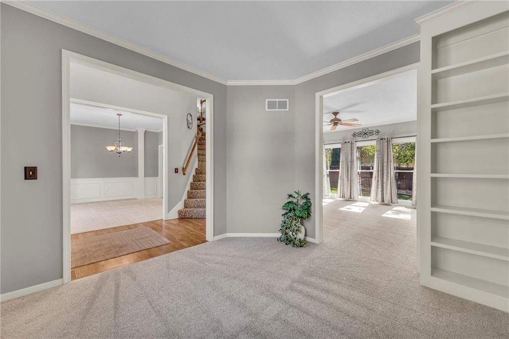 18725 W 116th Street — photo 11