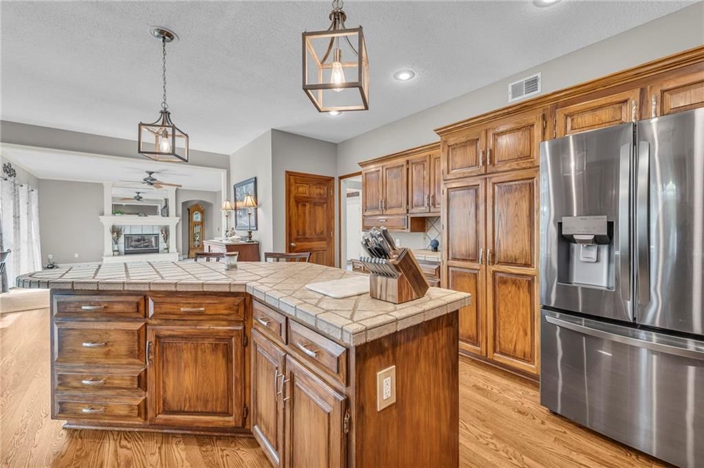18725 W 116th Street — photo 15