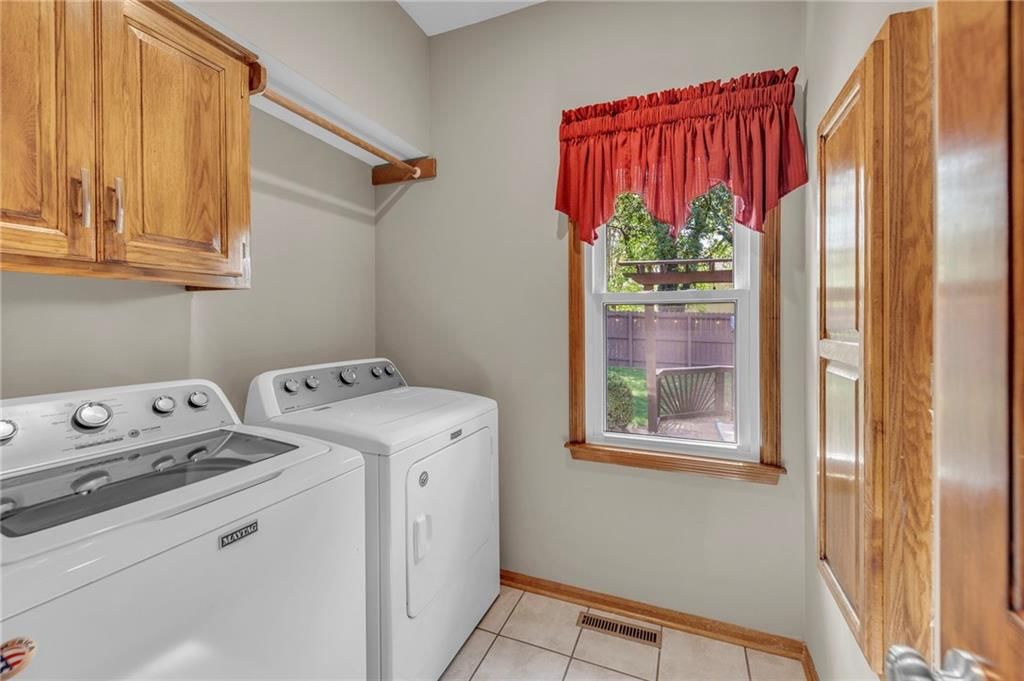 18725 W 116th Street — photo 34