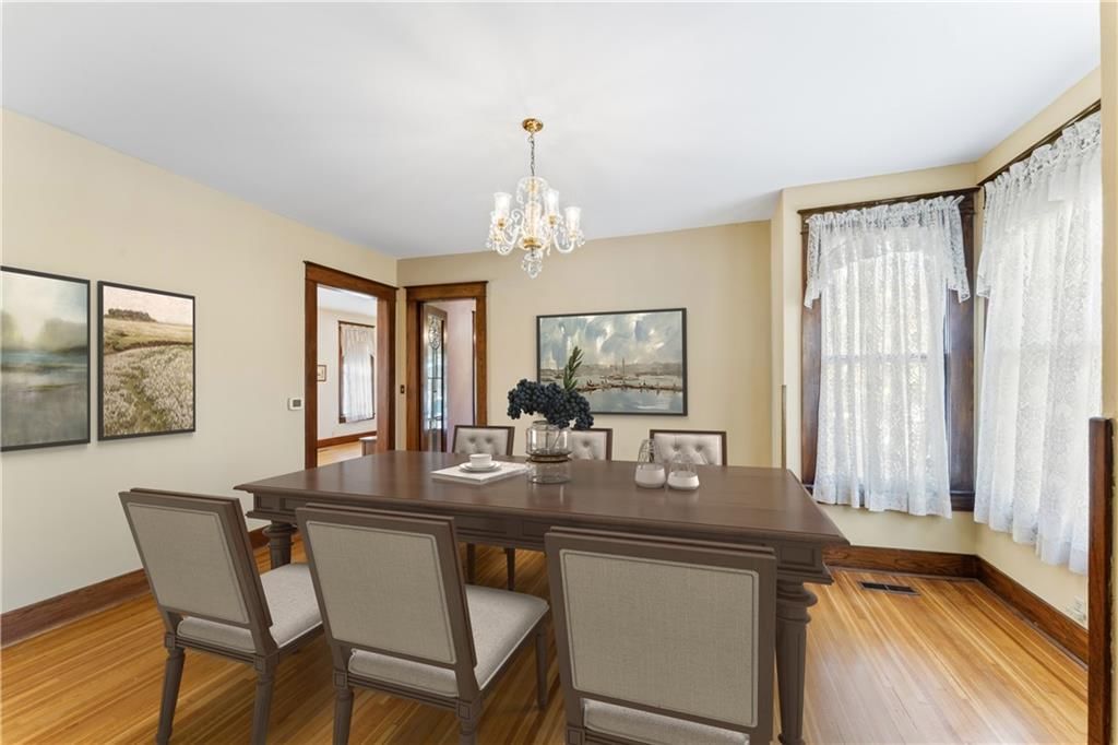109 E Peoria Street — photo 17